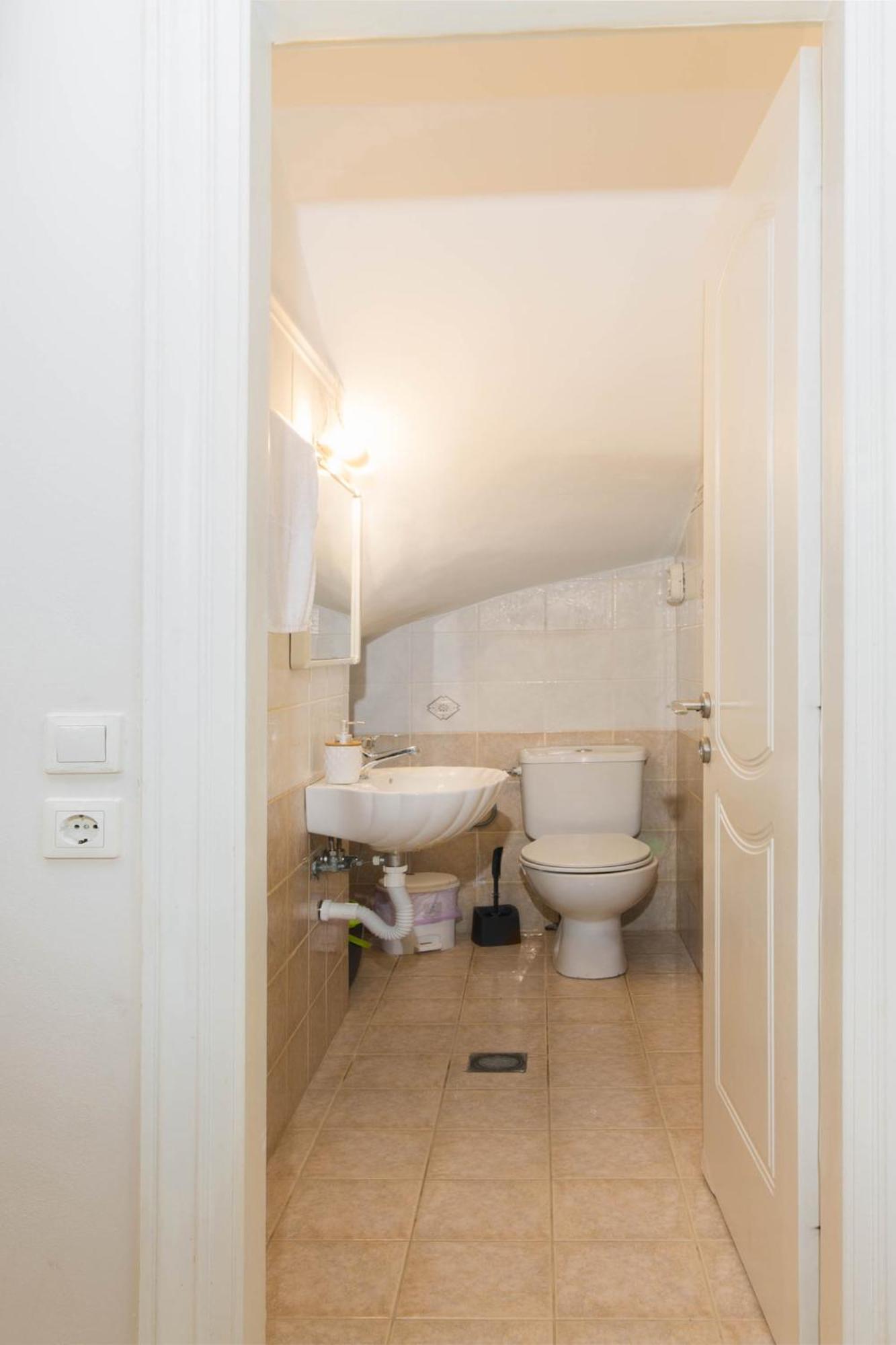 Διωροφη Μεζονετα-2Km Απο Το Κεντρο-Iliana House Apartment Alepou Exterior photo