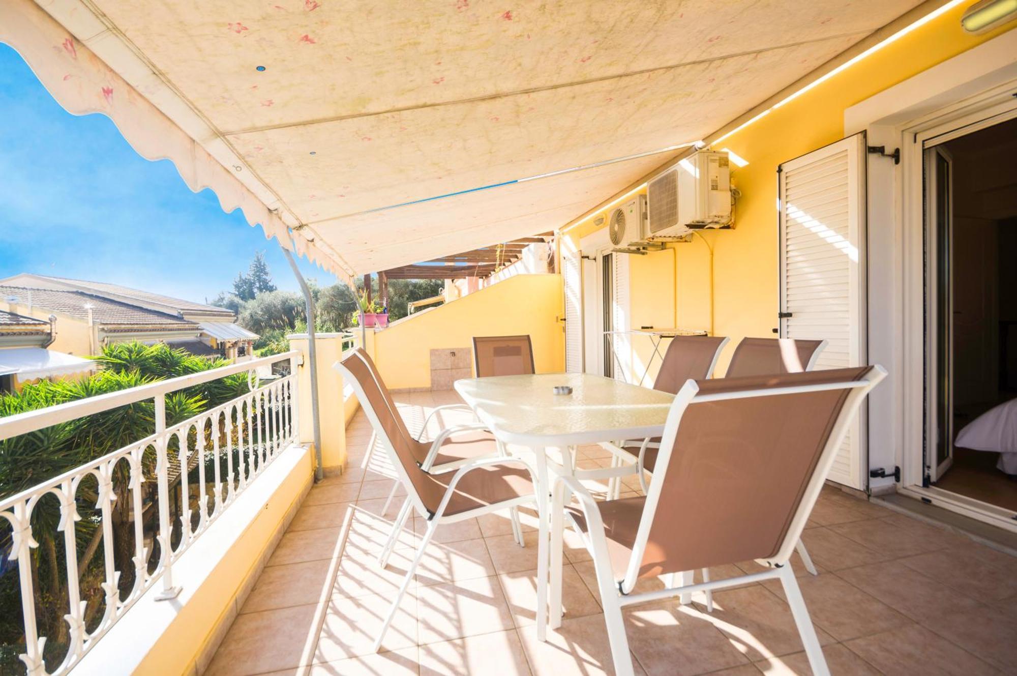 Διωροφη Μεζονετα-2Km Απο Το Κεντρο-Iliana House Apartment Alepou Exterior photo